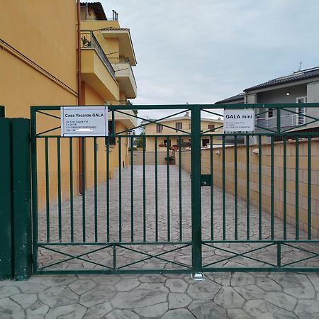 Apartamento Gala Mini Fiumicino Exterior foto